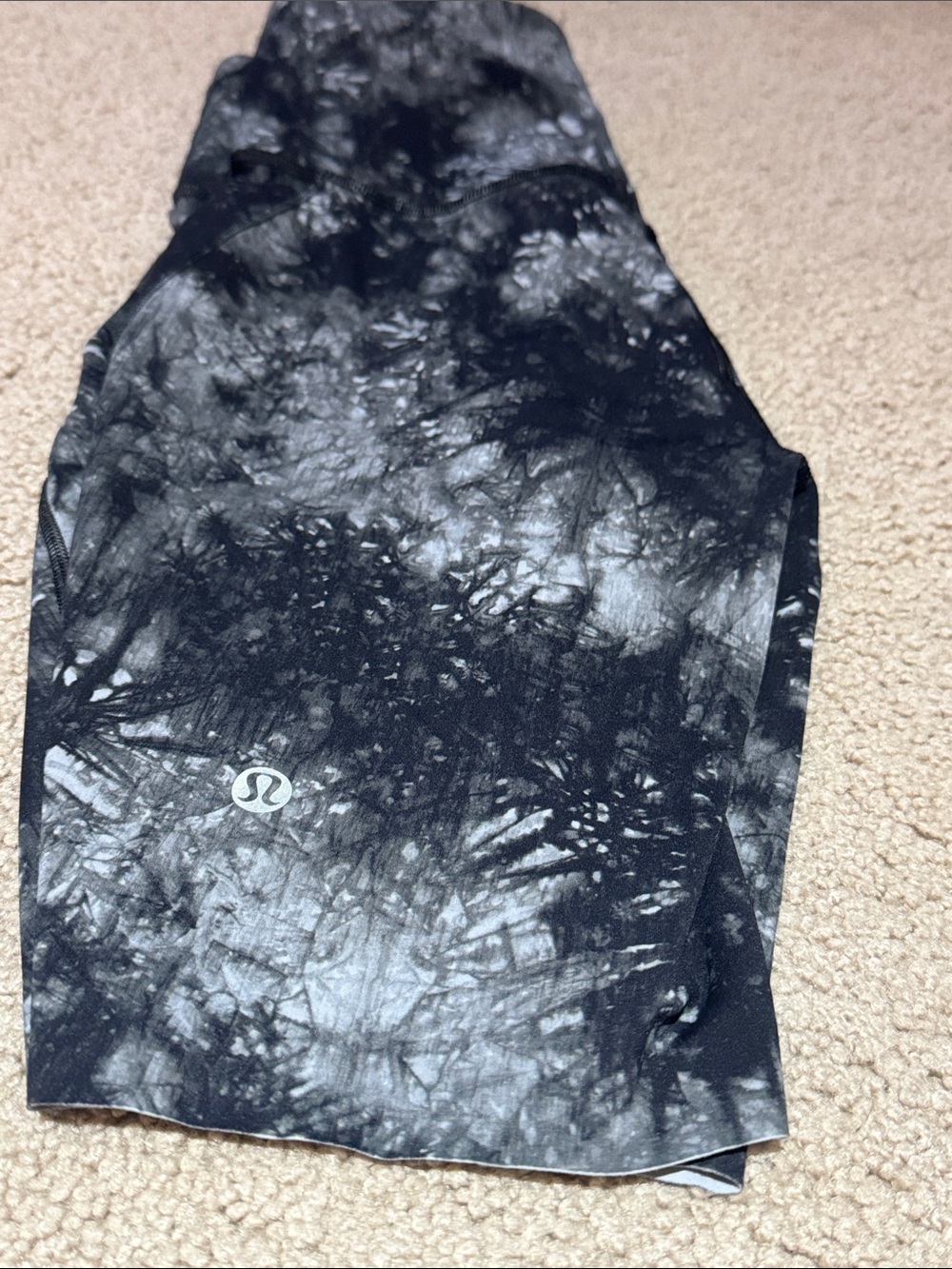 Lululemon Black & Gray Tie-Dye Leggings